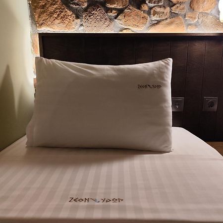 Ζέον Ύδωρ Hotel Órma Buitenkant foto