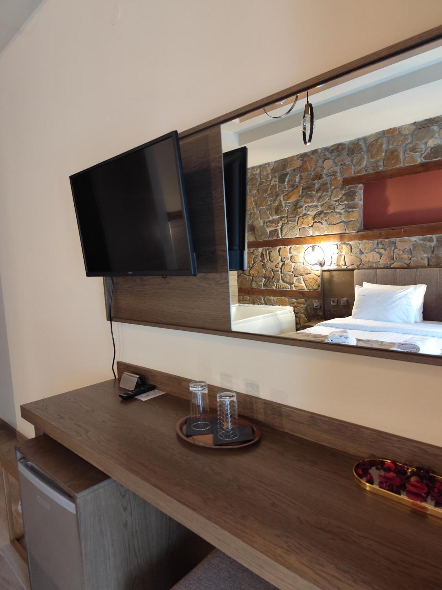 Ζέον Ύδωρ Hotel Órma Buitenkant foto